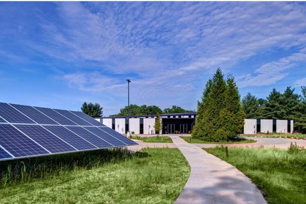 ground mounted solar arrays